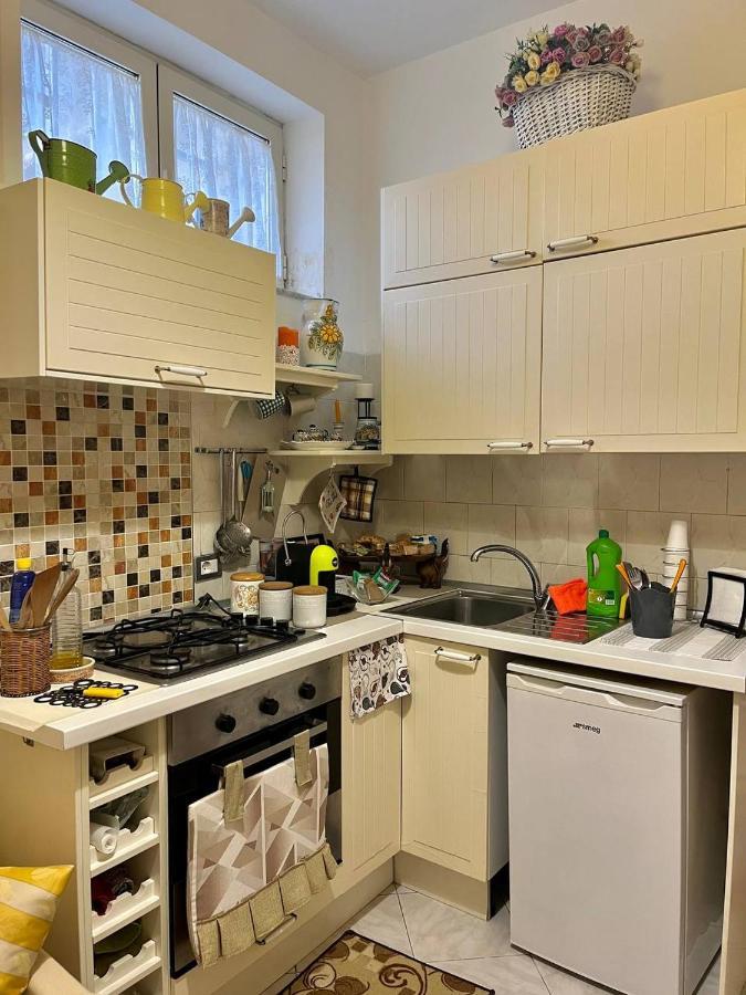Vomero House With Free Parking 410 Cm Naples Luaran gambar